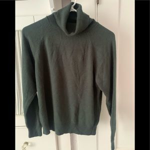 Woman’s luxelon sweater